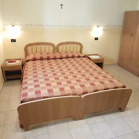 La Madonnina ゲストハウス